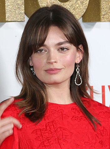 Emma Mackey