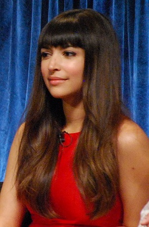 Hannah Simone