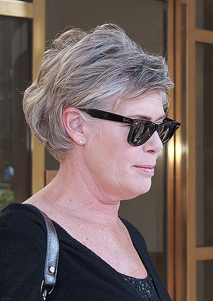 Kelly McGillis