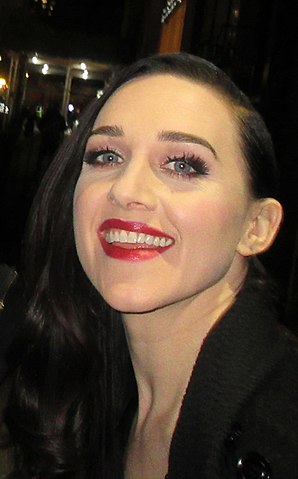 Lena Hall